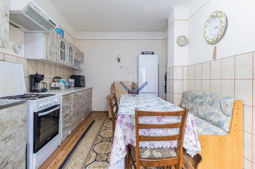 Casă cu 3 camere – Zărnești Central - comision 0% - 10