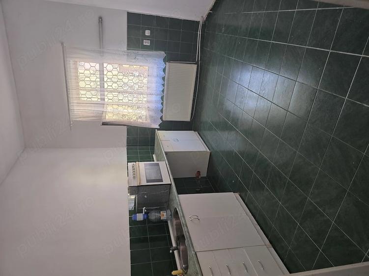Spațiu comercial, de 49 mp, în Baba-Dochia