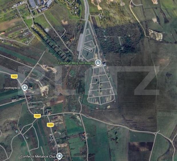 Teren agricol intravilan de 11100 mp, în Sopor