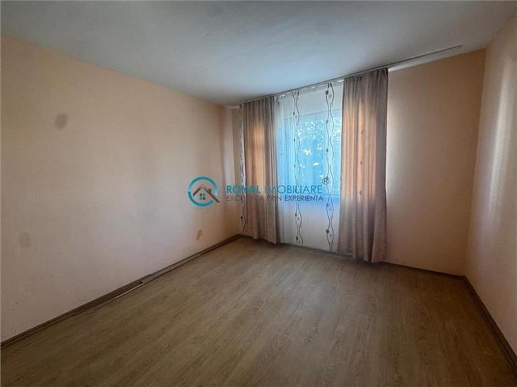 Royal Imobiliare - Vanzare Garsoniera zona Mihai Bravu - 4