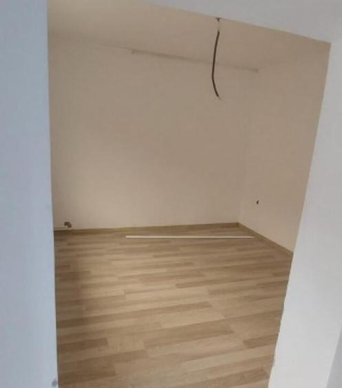 Casa 5 camere situata in zona MEDEEA - 6