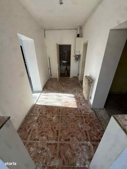 Casa 2 camere + teren 510 mp , front 31m , str Dariu Pop - 5