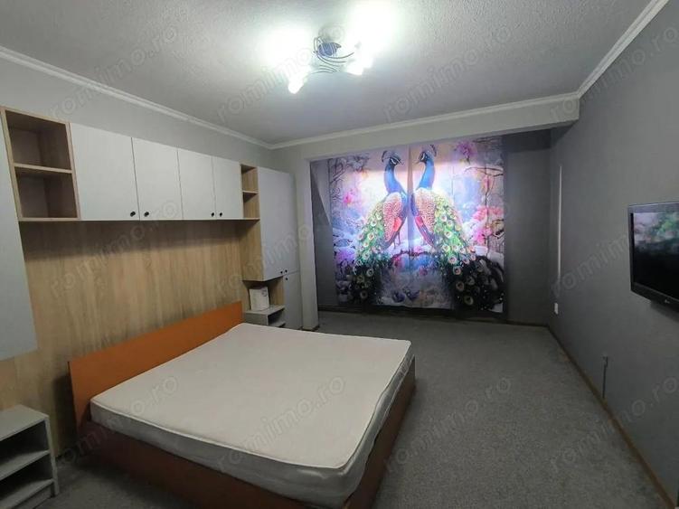 garsoniera de vanzare in zona titan aproape de metrou - 1