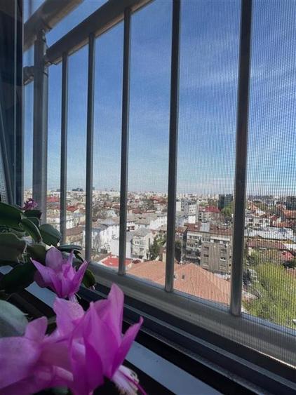 Oferta inchiriere penthouse zona Armeneasca / Strada Toamnei - 34