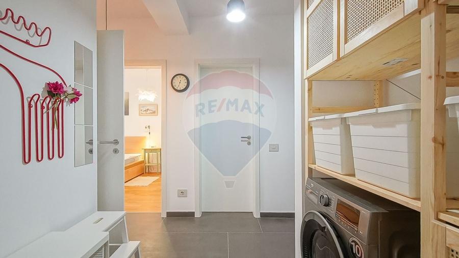 Apartament cu 2 camere de închiriat, Cosmopolit Rise - 11
