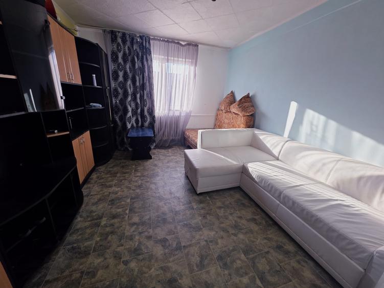 Vand camera de camin Uzina 2 cu baie proprie - 3