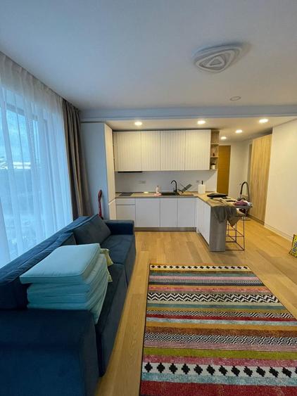 3 camere, 2 băi, vedere la mare – complet mobilat – Vogh Olimp - 1