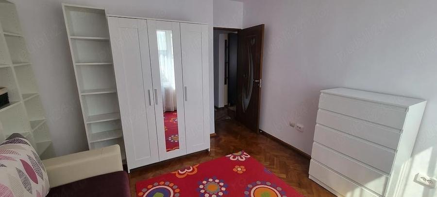 Inchiriez apartament cu 3 camere in Tudor, modificat si amenajat complet mobilat. - 4