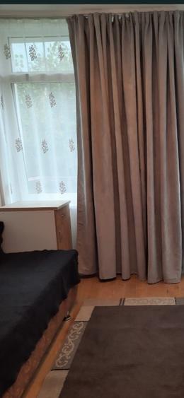 Camera cu baie- proprie- renovata- Tractorul  - 5