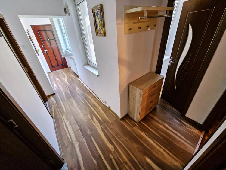 Apartament de vânzare, 2 camere, 72 mp, zona Piața Abator - 8