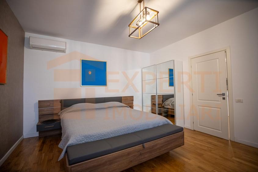 Apartament premium cu 4 dormitoare si vedere panoramica la mare - 17