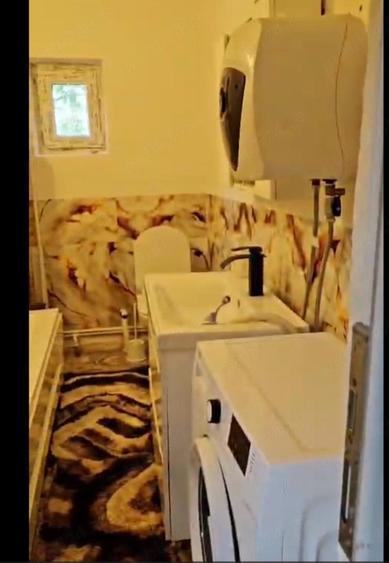 Casa mobilata ?i utilata, cu teren 1.200 mp, fotovoltaice Huawei ?i livada Capu Piscului, Arge? - 5