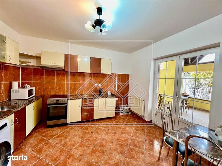 Casa individuala - 5 camere, 184 mp, acces auto - Dumbravii - 11