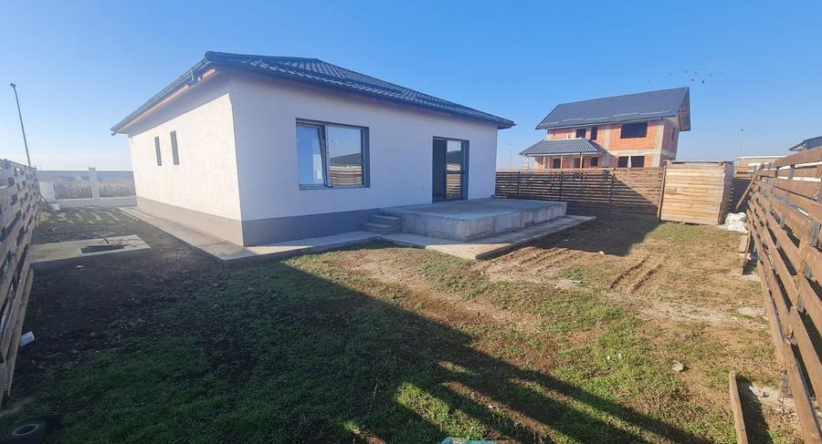 CASA  - COMUNA BERCENI - 2