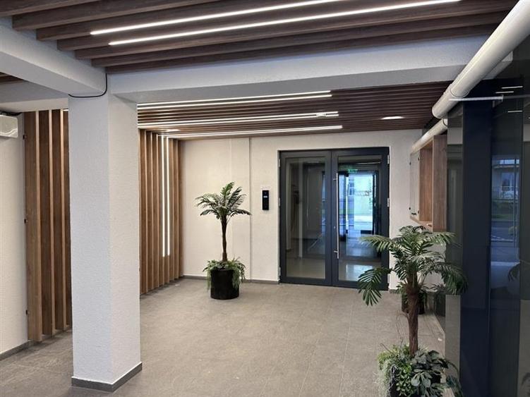 Penthouse, nou rezidential, cu 85 mp terasa, Tractorul, Brasov - 1