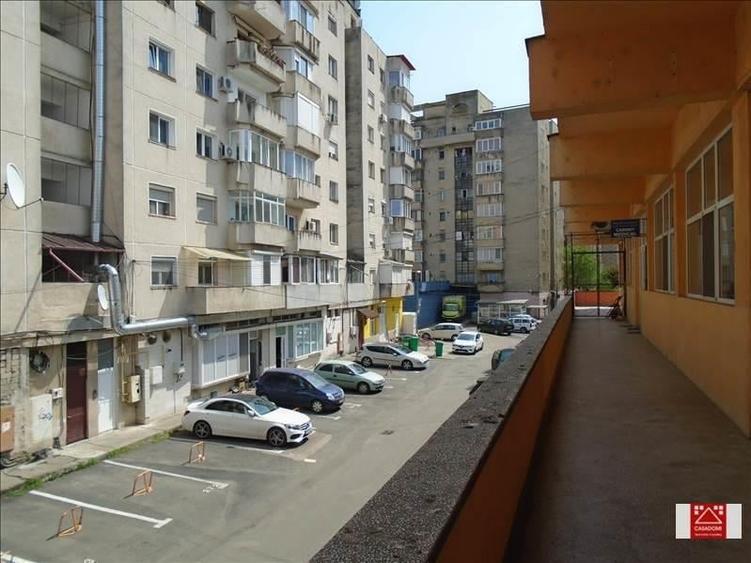 Spatiu la etaj, Fortuna! - 2