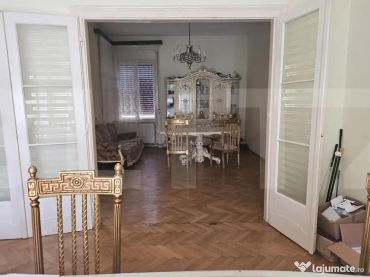 Vand casa ultracentral pretabil clinica privata, cabinete av - 3