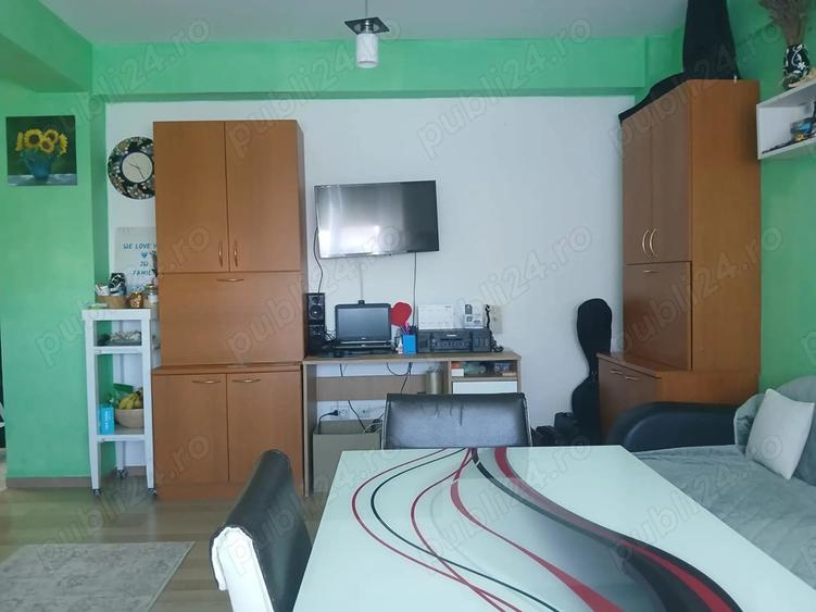Vand apartament 2 camere - 8