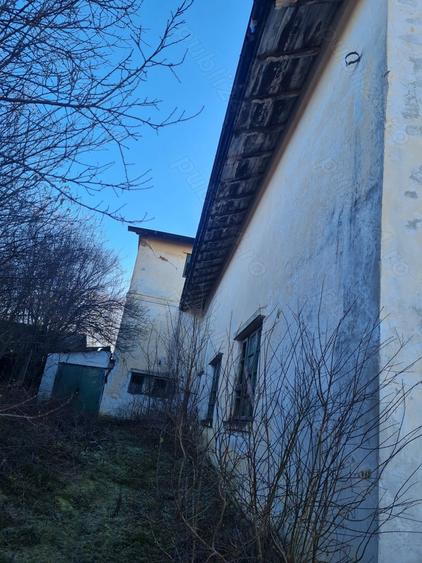 Proprietar-vand Cladire mare, din caramida in Sagna 375 m2 - 9