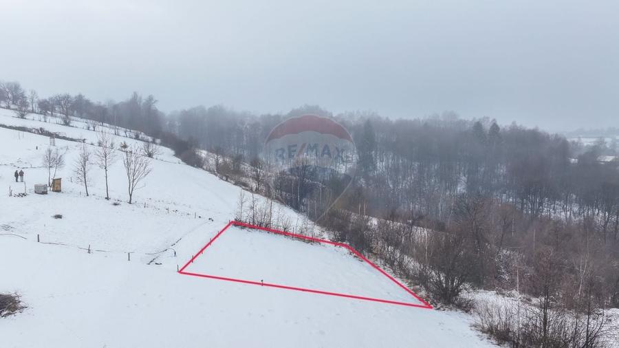 Teren 500 mp între Perdeluț și Tohanul Nou - 1