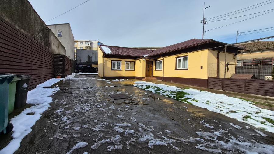 Anadalchioi- zona de case -Casa parter (doua corpuri)+ teren 449 mp - 12