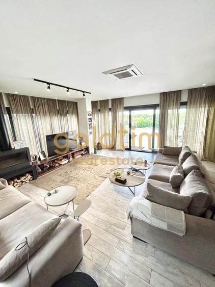 VILA SUPERBA/MOBILATA/UTILATA/PISCINA/CURTE 3000 MP/IESIRE LA LAC - 17