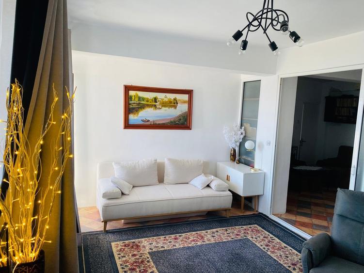 Faleza Nord apartament 3 camere vedere la mare, termen lung - 1