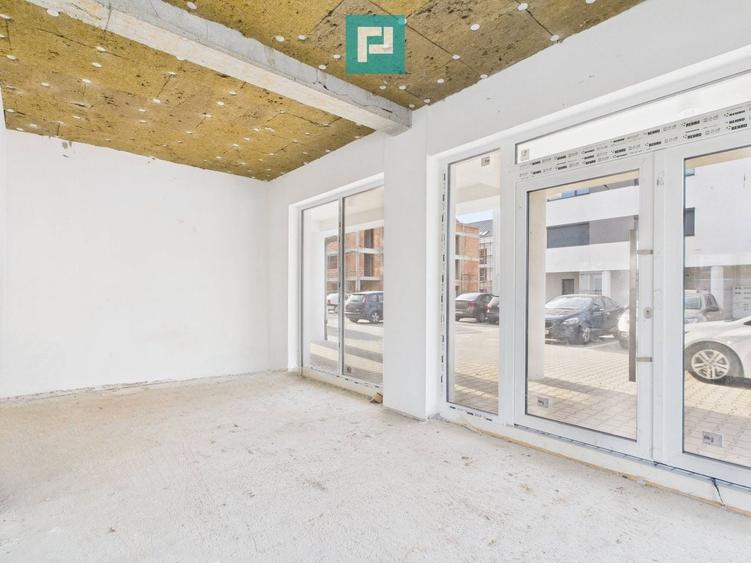 Spațiu comercial, de 83 mp, în Freidorf
