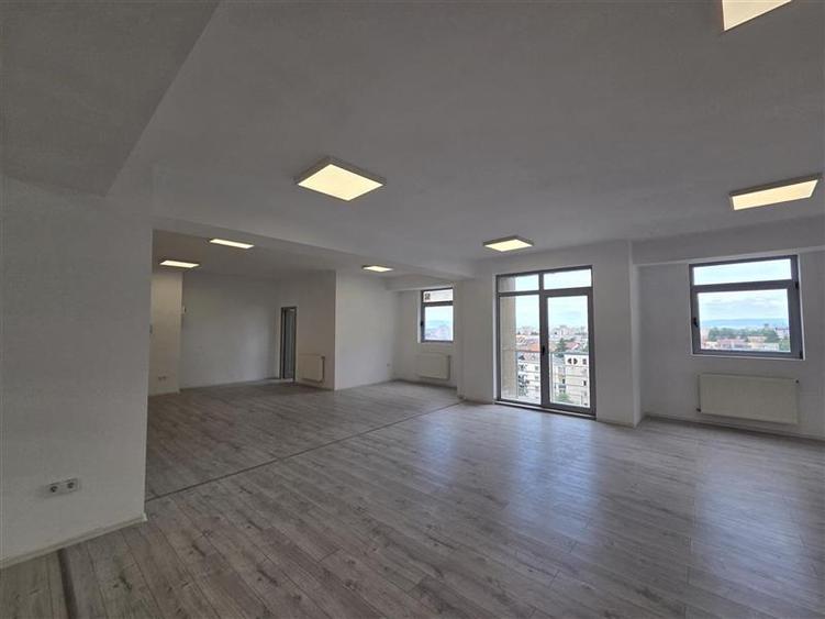 Apartament 4 camere Centrul Civic pretabil co-working hub - 4