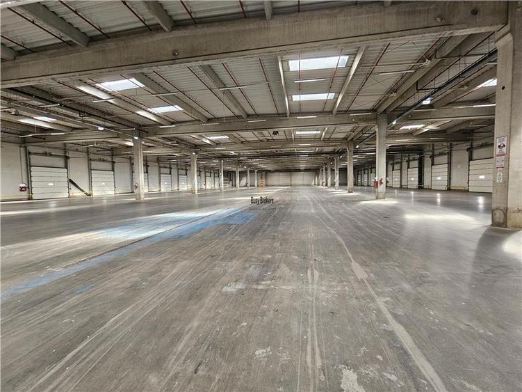Spatiu Industrial - 1500 mp - Depozitare - Distributie - 2
