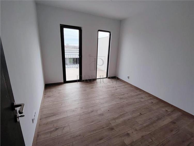 Zona Lidl - Duplex finalizat - bine compartimentat - toate utilitatile - doua ba - 8