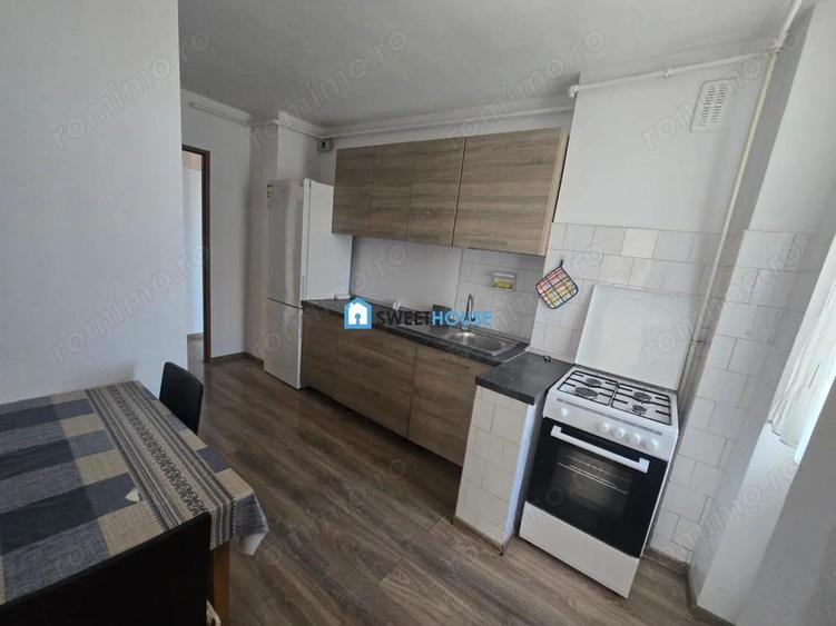 Apartament cu 3 camere de inchiriat Bdul Grivitei Brasov - 10