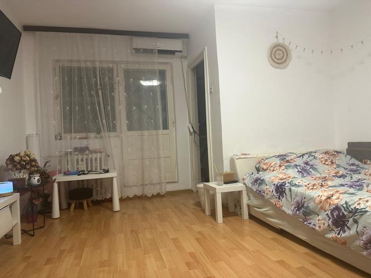 Dristor - garsonieră cu balcon, mobilată, AC, la 5 minute de gura de metrou - 4
