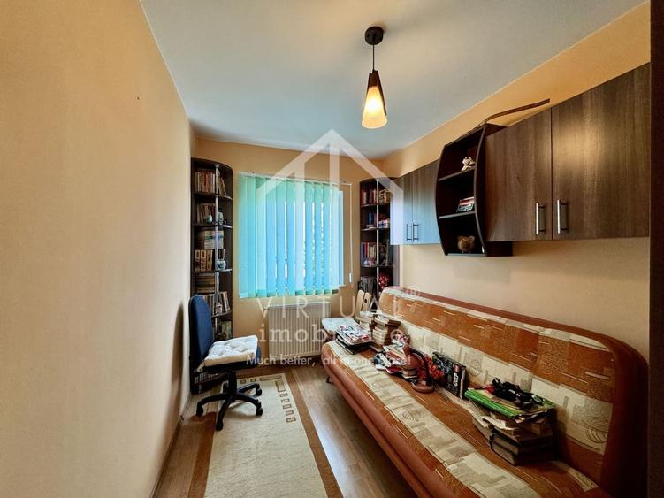 Apartament decomandat cu 3 camere, 55mp utili, pivnita, Valea Aauri - 1