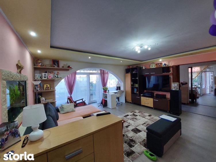 Casa deosebita -zona tancodrom - 9