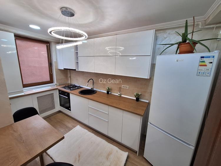 APARTAMENT LUX - KAMSAS - BLOC STRADAL - TOTUL NOU - MUTARE IMEDIATĂ - LIFT
