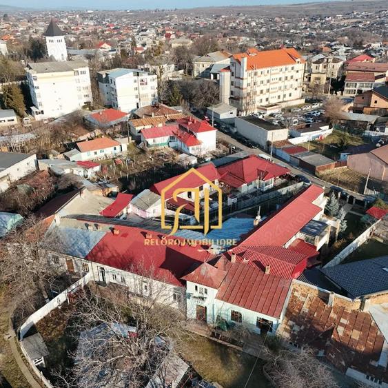 Casa de vanzare in centru Husi - 5