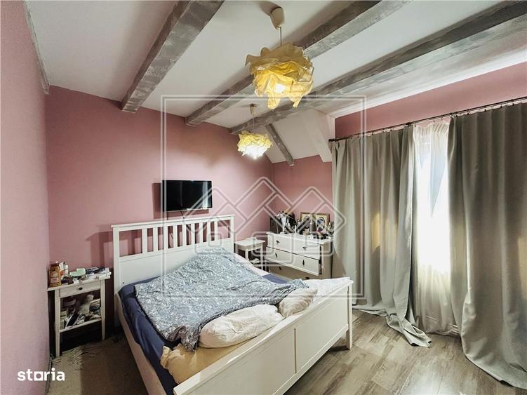 Apartament cu 4 camere, 2 bai, terasa - B-dul Victoriei - 9