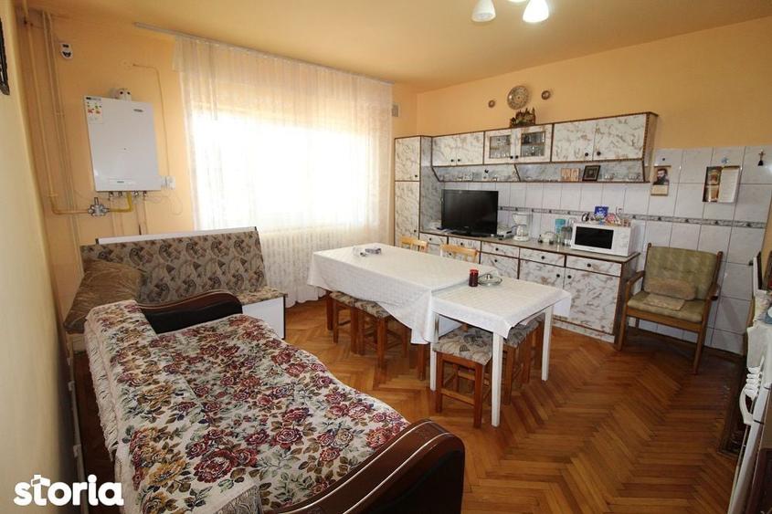 Vand casa P+E+Pod in Ha?eg, teren 700 mp, garaj, filigorie... - 5