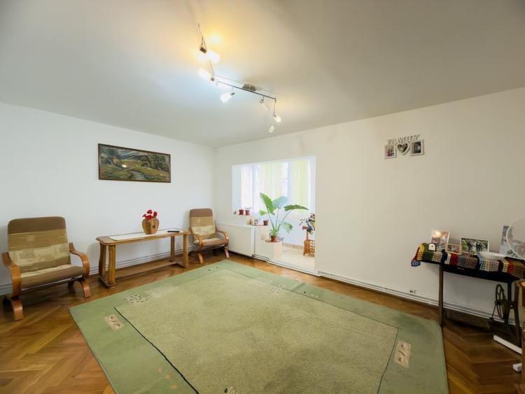 Apartament 4 camere, decomandat, etaj 2, 78mp in Bucovina - 1