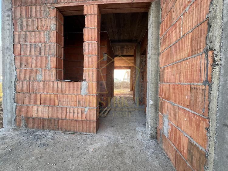 Duplex superb cu 4 camere despartit prin garaj | Chisoda | Pasha Garden - 6