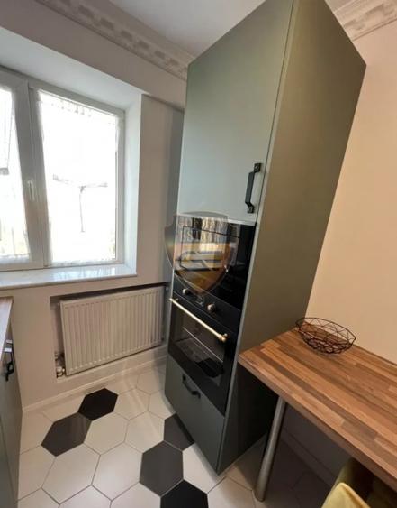 3 camere decomandat, Bd. Tomis, Zona Macu Rosu, Tomis III, etaj 10/10 lift, A/C - 10