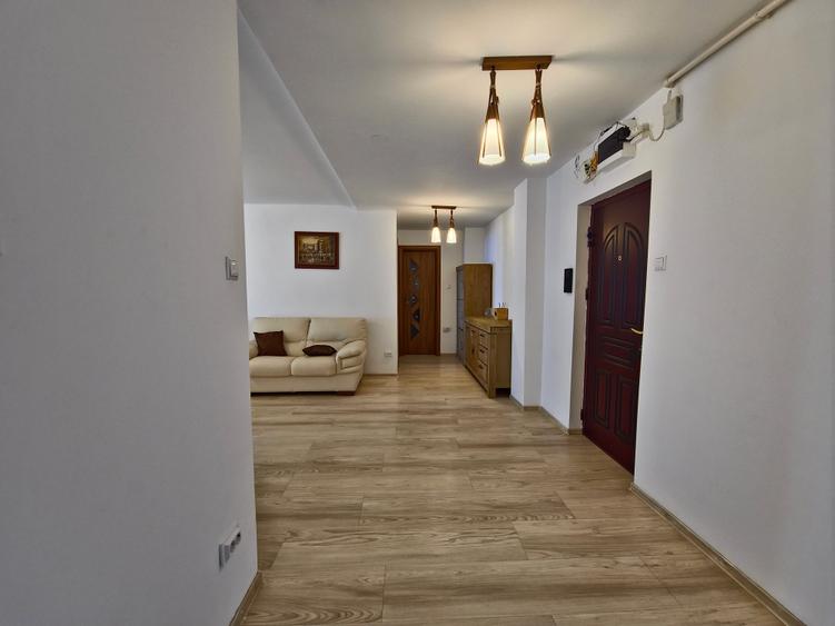 Vedere la mare Faleza Nord 3 camere mobilat utilat loc de parcare termen lung - 22