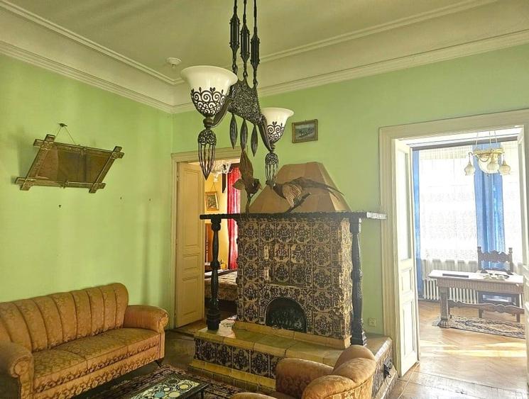 Imobil cu arhitectura unica, teren 700 mp - 6