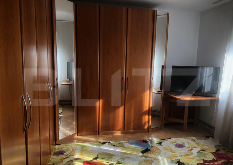 Casa de vanzare , 284 mp , zona strazii Careiului - 21