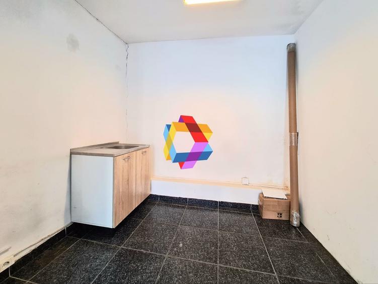 Spatiu birouri de închiriat Brasov - 27 mp # spatii-comerciale-brasov.ro - 4