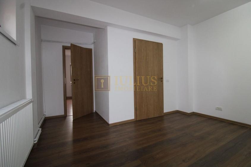 8 incaperi, 2 bai, centrala proprie, 3 locuri de parcare; Lipovei. - 17