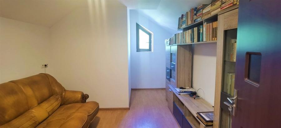 Vila Breaza 380Mp,Teren 1320Mp,aproape de Liceul Militar - 13