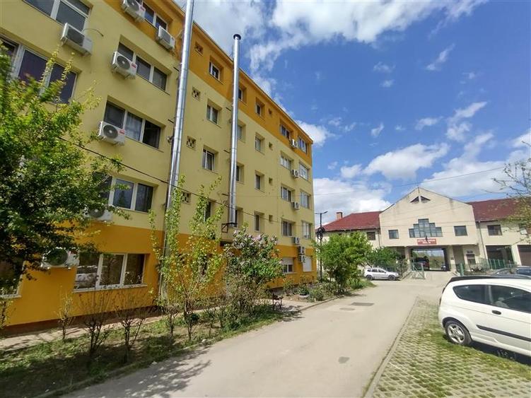 Oravita | Apt.2 Cam | Etj.1 | Zona Pompieri | Pret Negociabil - 2