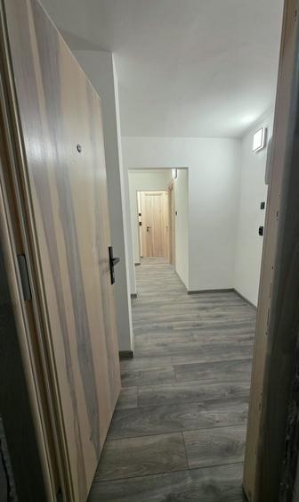 Apartament la parter zona Spital - 1